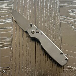 Kizer Aluminum Handle Knife